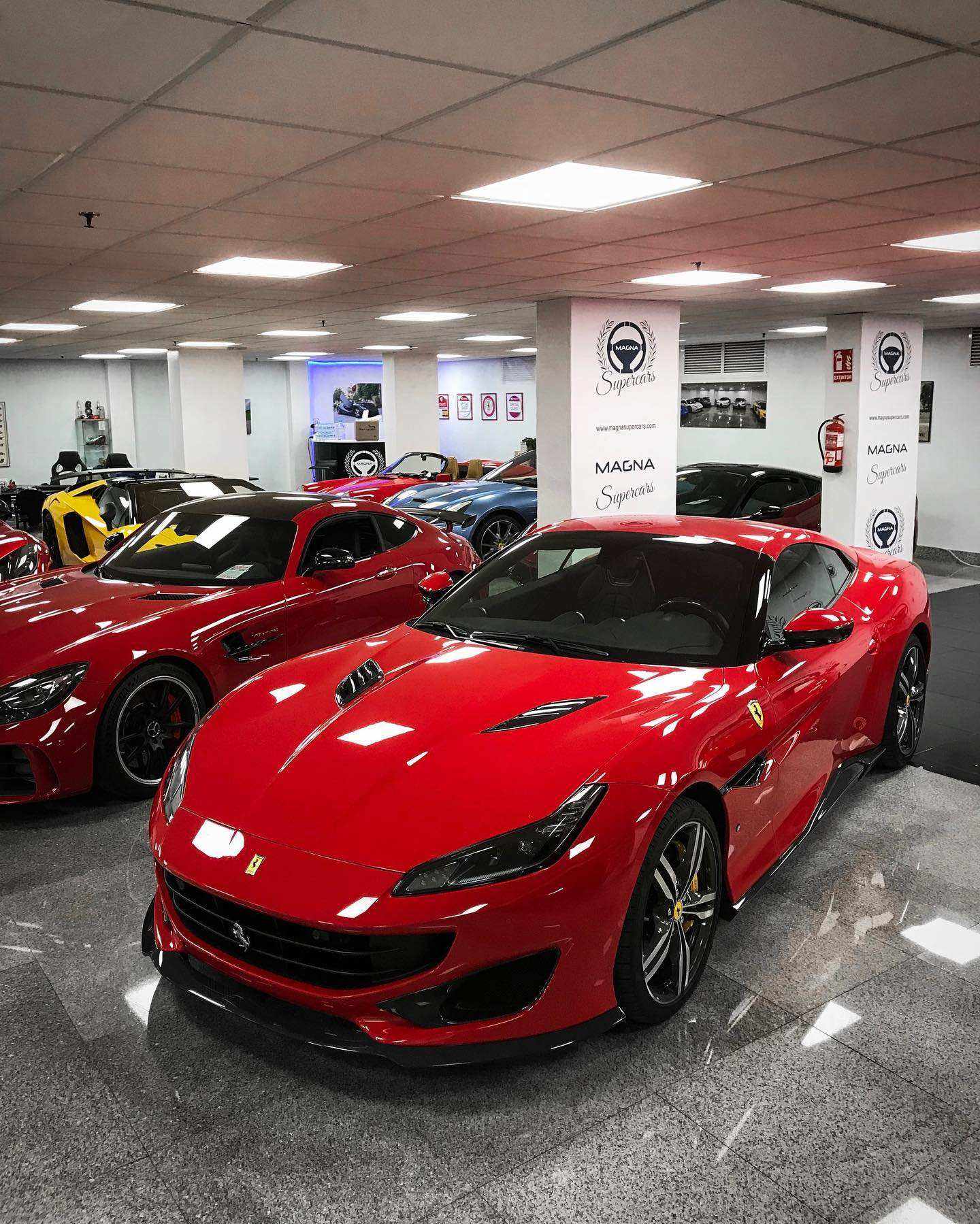 Ferrari Portofino – M-Style Full Dry Carbon Fiber Aerokit