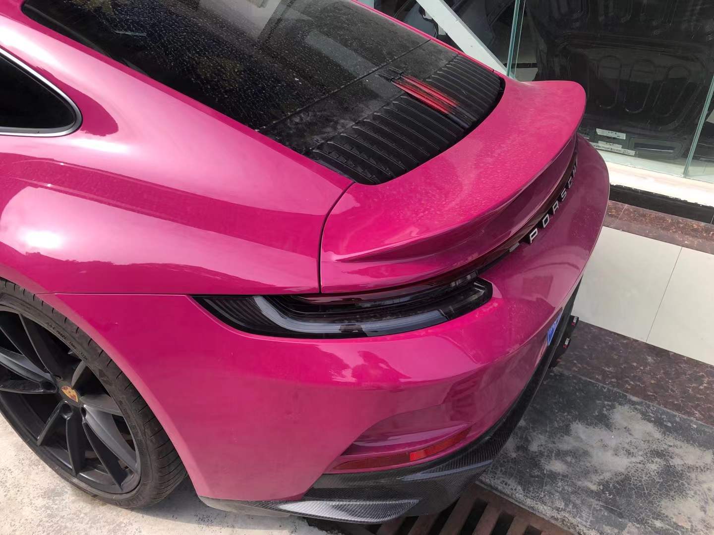 Porsche 911 992 - Carbon Fiber GT3 Style Duckbill Rear Wing Spoiler