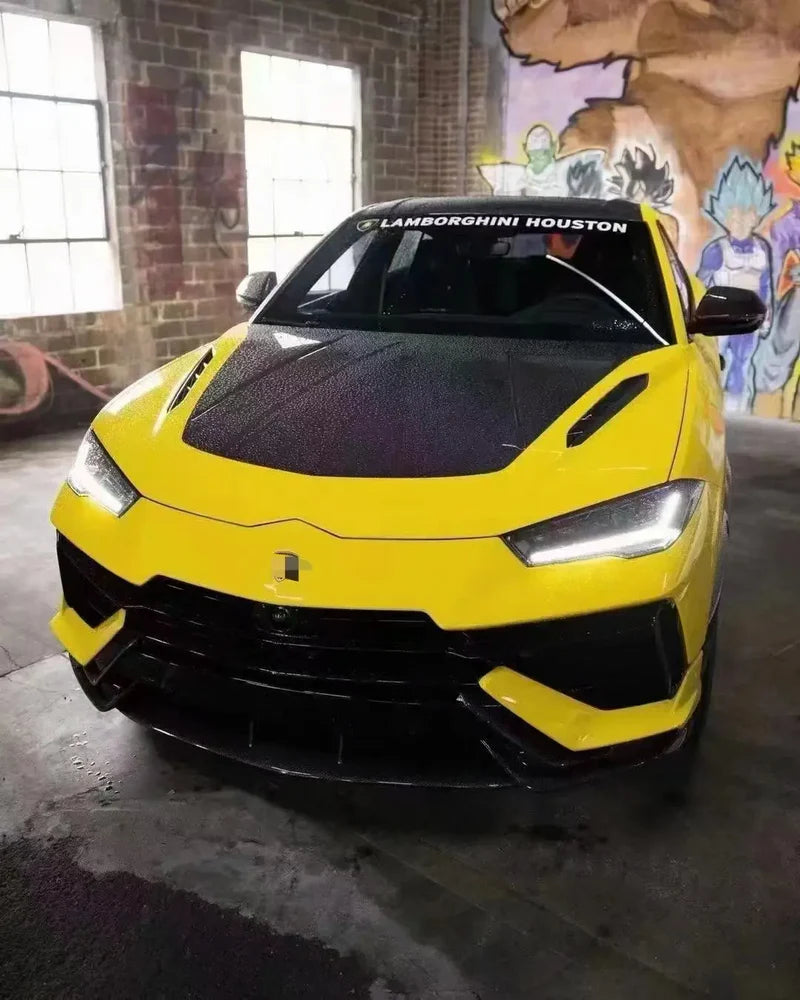 Lamborghini Urus - Performante Style Dry Carbon Fiber Hood