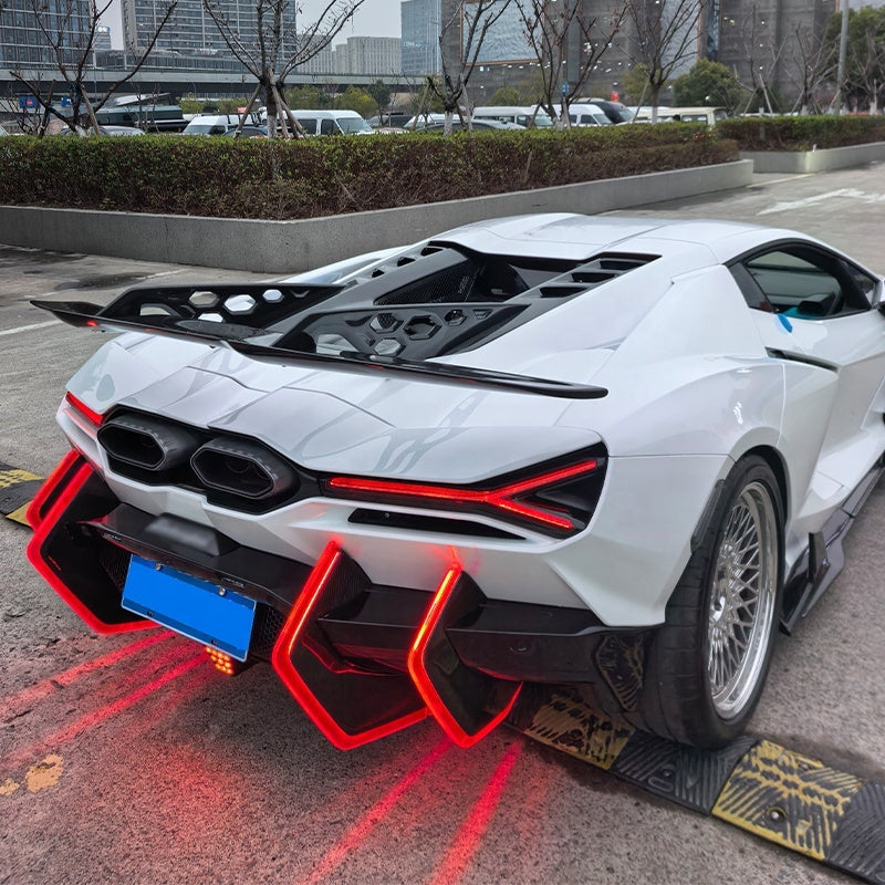 Lamborghini Revuelto – DK Style Carbon Fiber Rear Engine Plate & Wing