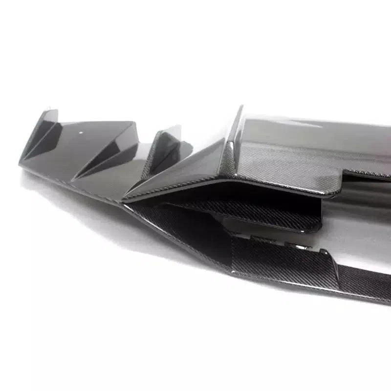 Lamborghini Aventador – Carbon Fiber Rear Diffuser