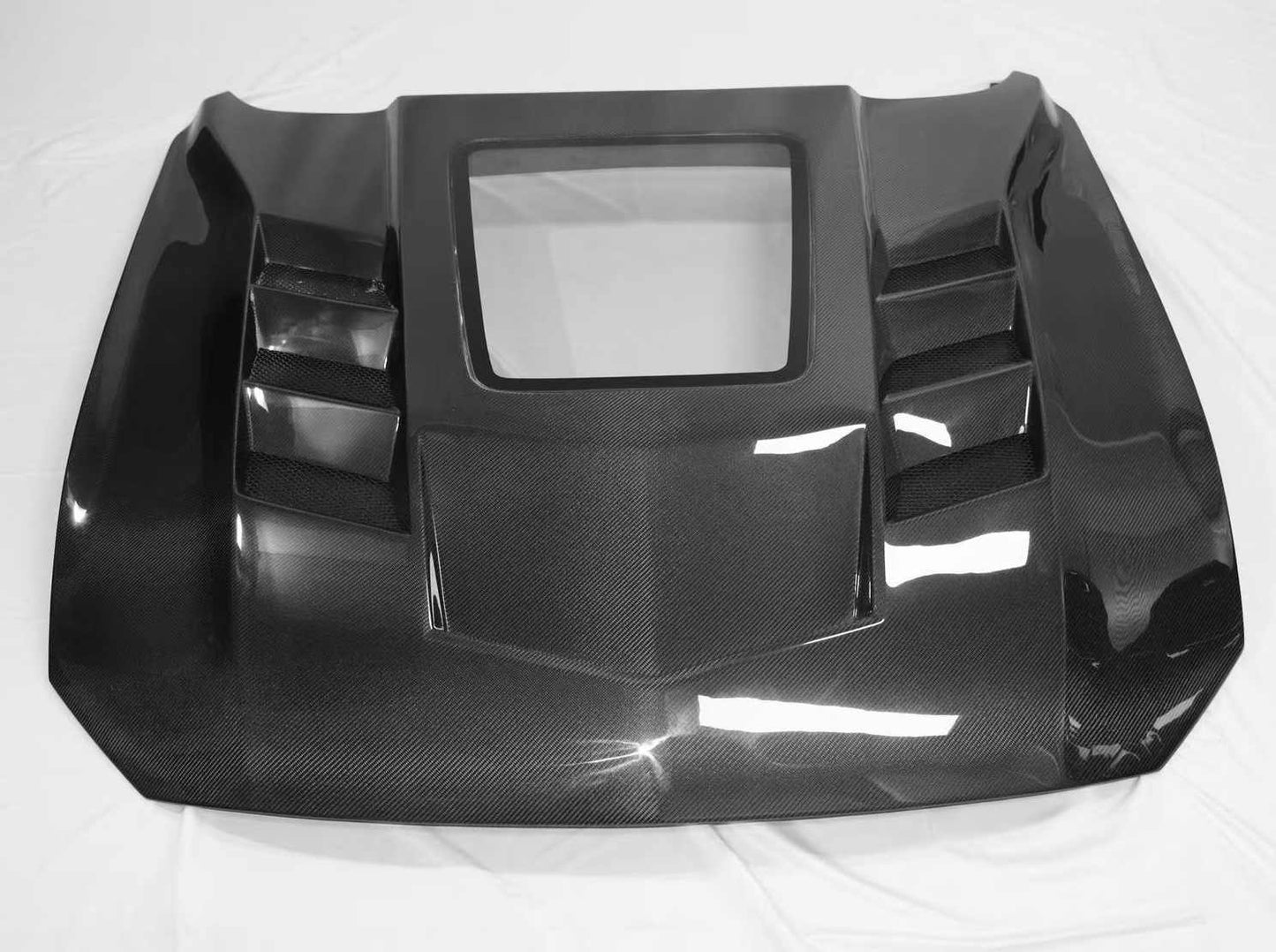 Ford Mustang S650 (2024+) - Carbon Fiber Transparent Style Hood with Glass