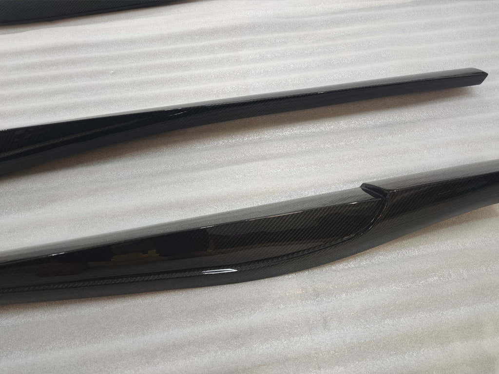 Ferrari Portofino – N-Style Carbon Fiber Side Skirts