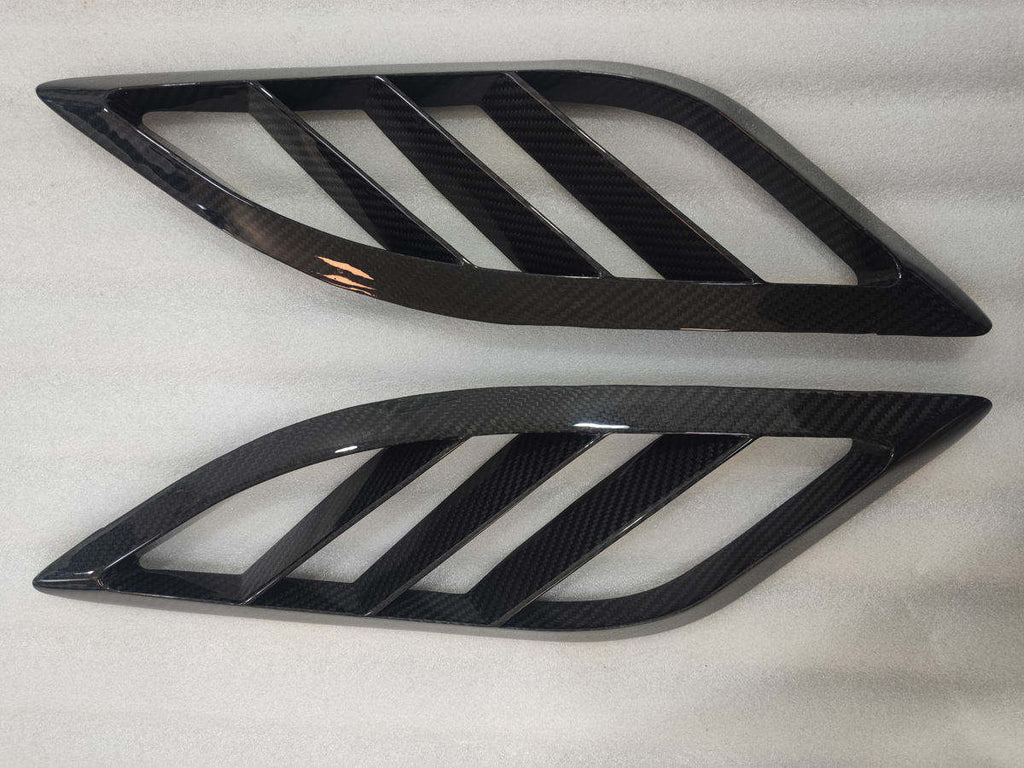 Ferrari Portofino – N‑Style Carbon Fiber Hood Air Vent