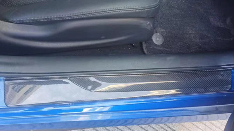 Nissan 400Z RZ34 - Dry Carbon Fiber Door Sill