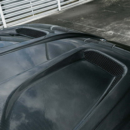 BMW M5 G90 - SOOQOO Prepreg Carbon Fiber Vented Hood