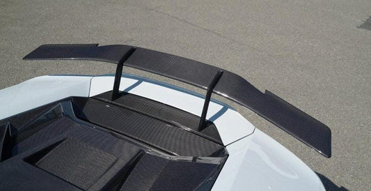 Lamborghini Huracan Evo – AP Style Carbon Fiber Wing