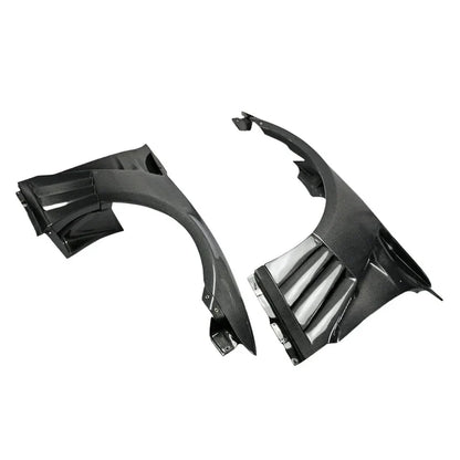 Nissan GT-R R35 - Vented Carbon Fiber Front Fender Replacement Set