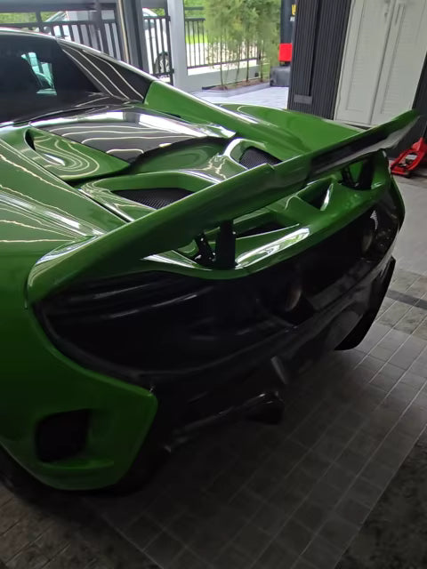McLaren 650S - 675LT Style Carbon Fiber Conversion Body Kit