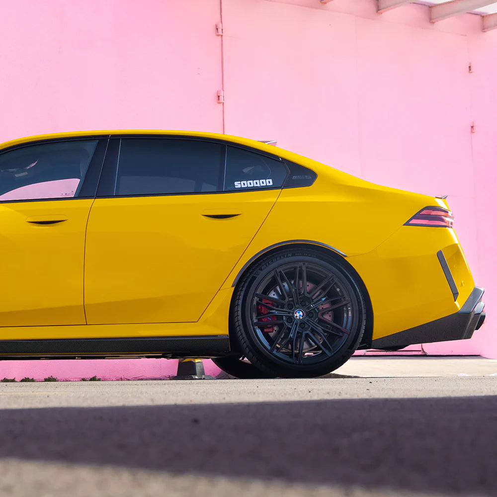 BMW M5 G90 G99 – SQ Prepreg Carbon Fiber Side Skirt Rocker Panels