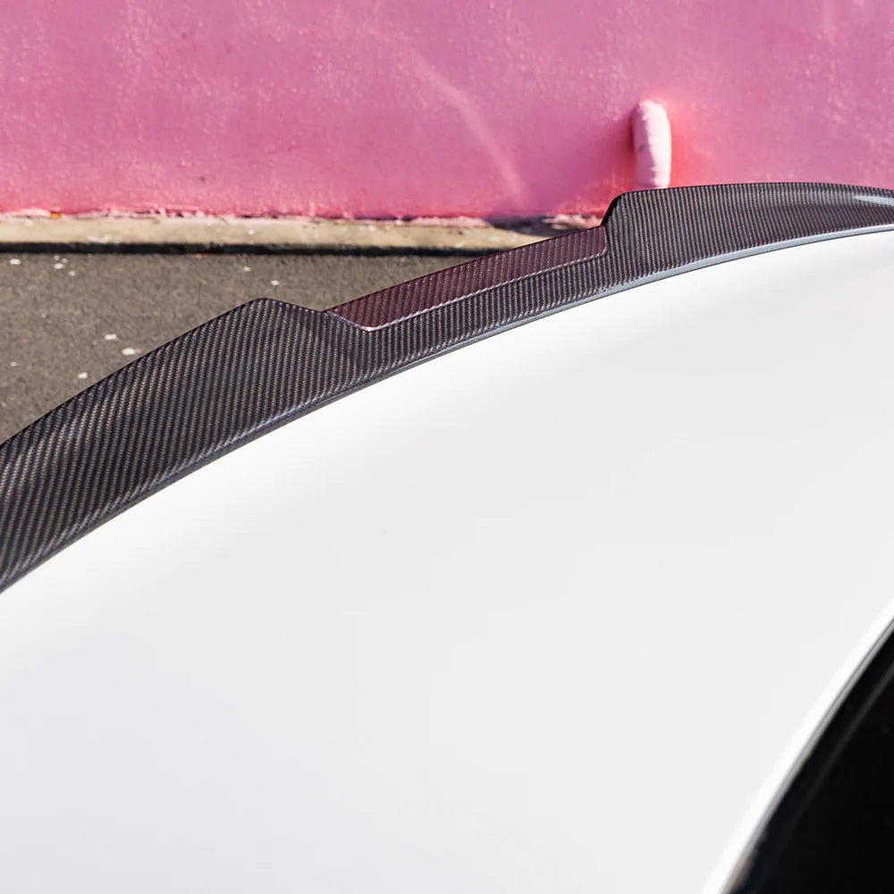 BMW M5 G90 - SOOQOO Prepreg Carbon Fiber Rear Spoiler