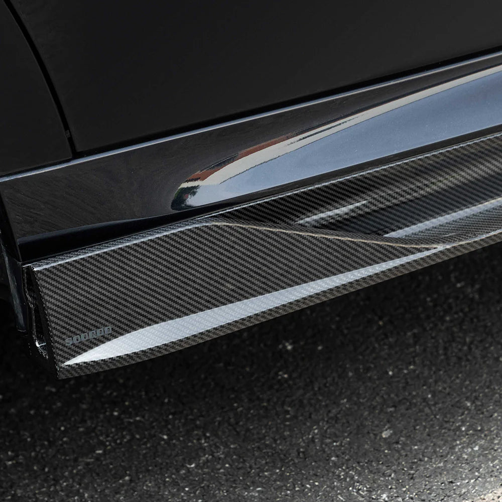 BMW X6M F96 / X6 G06 - SOOQOO Prepreg Carbon Fiber Side Skirt