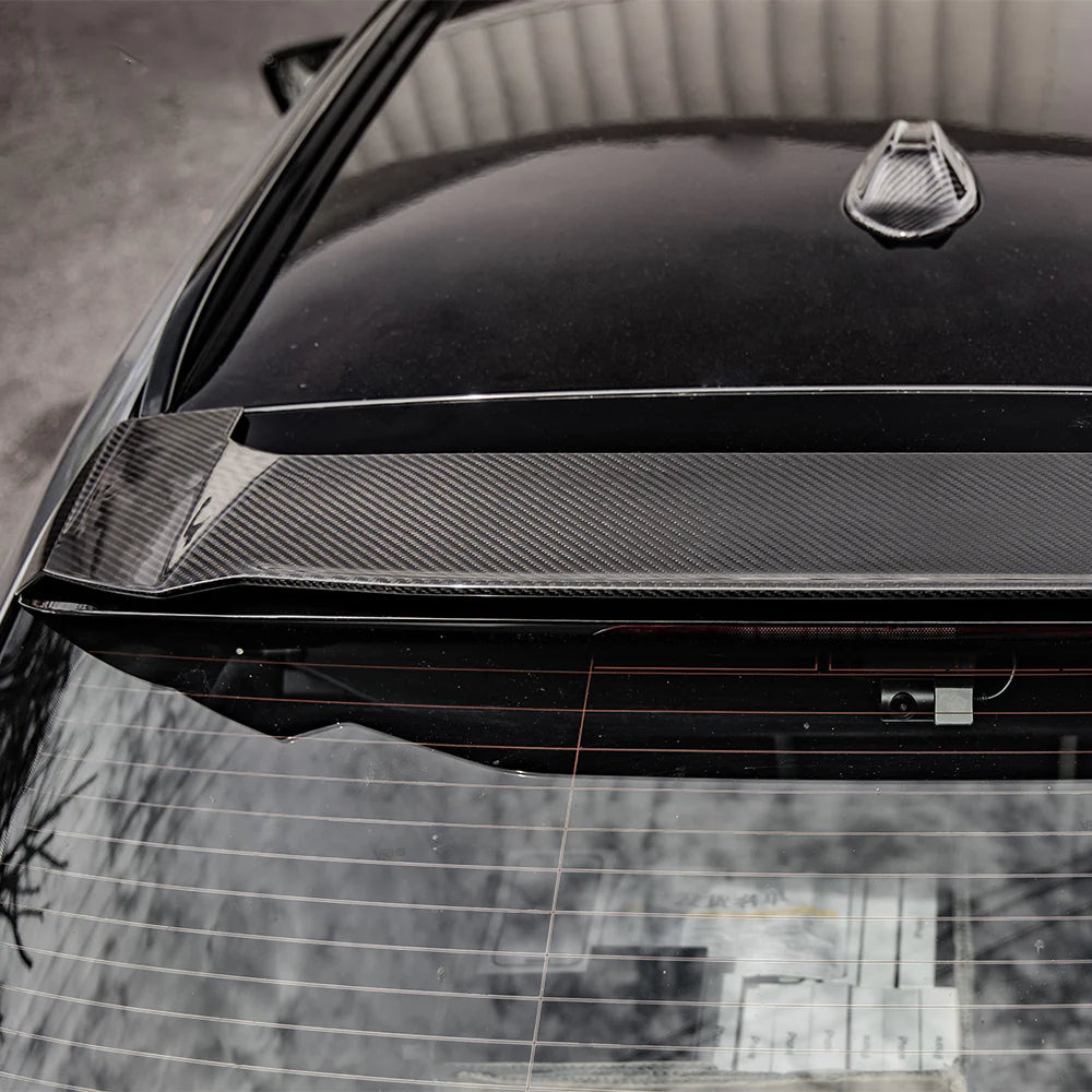 BMW M3 G81 – SOOQOO Prepreg Carbon Fiber Roof Spoiler