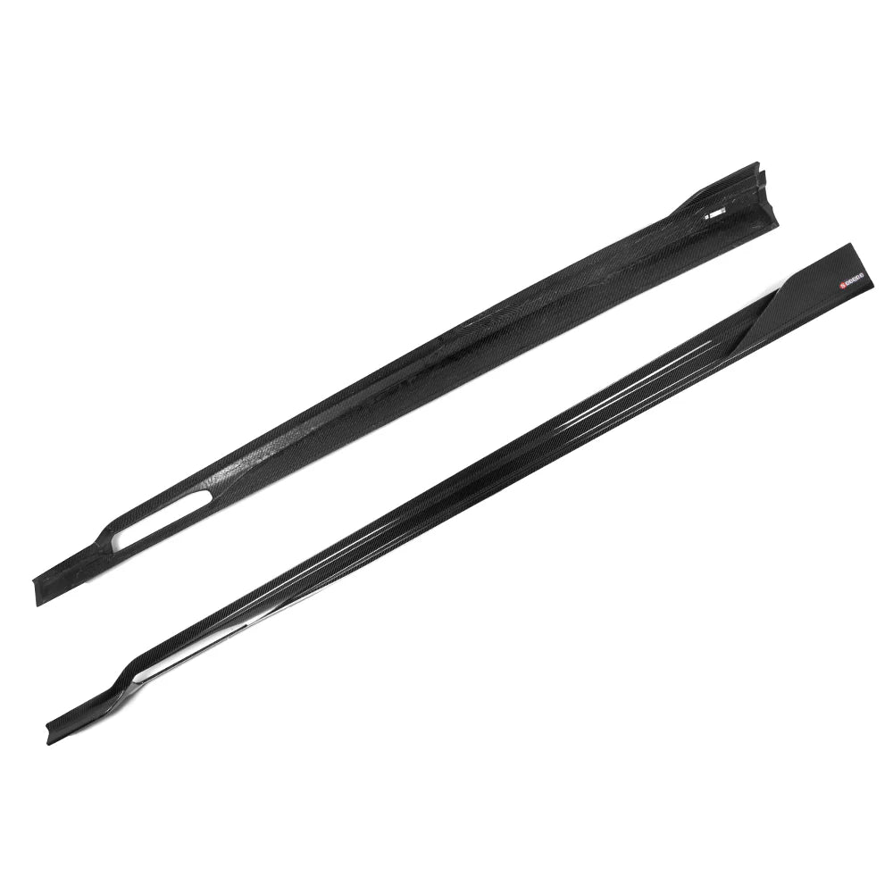 BMW X6M F96 / X6 G06 - SOOQOO Prepreg Carbon Fiber Side Skirt