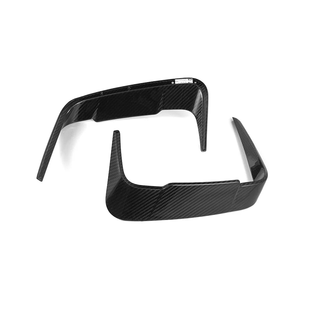 BMW M8 F91 / F92 / F93- SOOQOO Prepreg Carbon Fiber Rear Bumper Insert