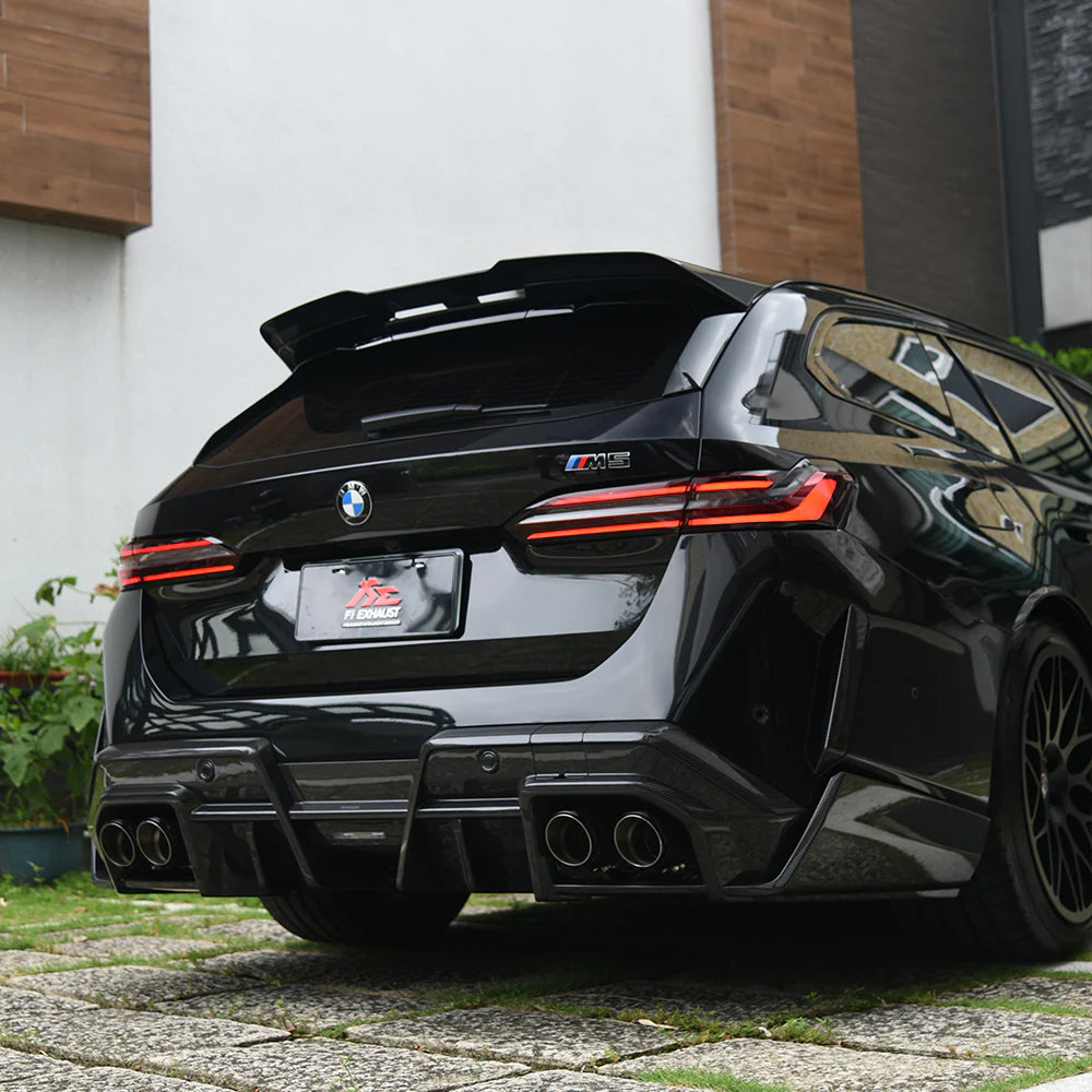 BMW M5 G99 - SOOQOO Prepreg Carbon Fiber Top Spoiler