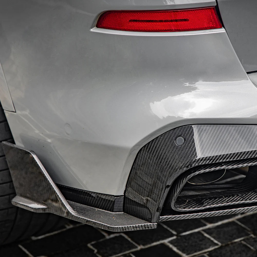 BMW X5 G05 - SOOQOO Prepreg Carbon Fiber Rear Diffuser