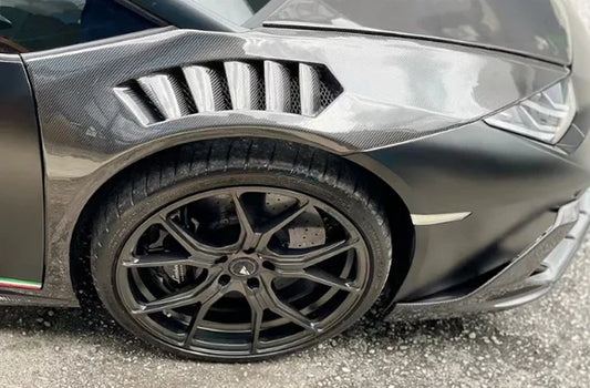 Lamborghini Huracan - Carbon Fiber Vented Front Fenders