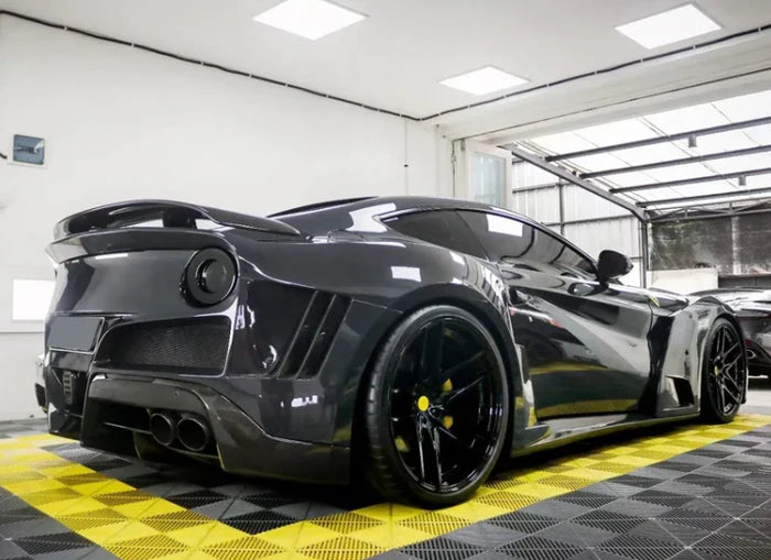 Ferrari F12 – N-Largo Style Full Wide Body Kit