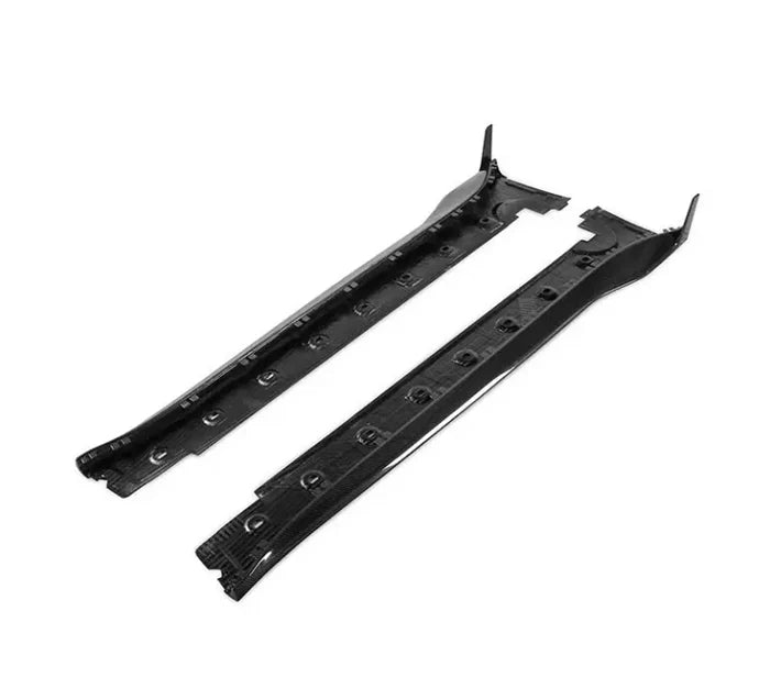 Porsche 911 992 Turbo S – Carbon Fiber Side Skirt Extensions