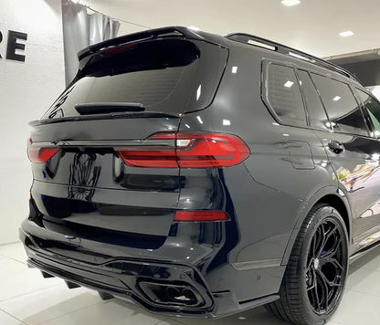 BMW X7 G07 (2019–2026) - Full Gloss Black ABS Aero Kit