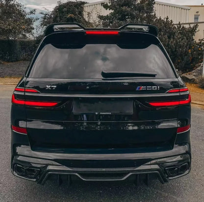 BMW X7 G07 LCI (2023–2026) - LD Style Carbon Fiber Full Aero Kit