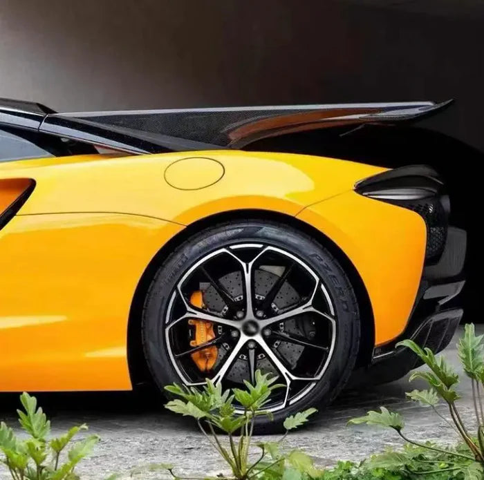 McLaren Artura – Carbon Fiber Performance Wing
