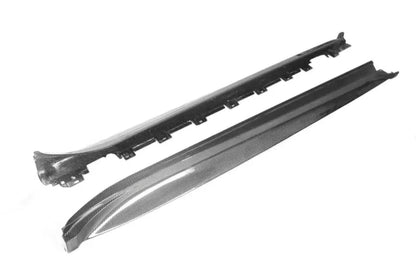 Porsche Taycan (2019–2023) – Carbon Fiber Side Skirts