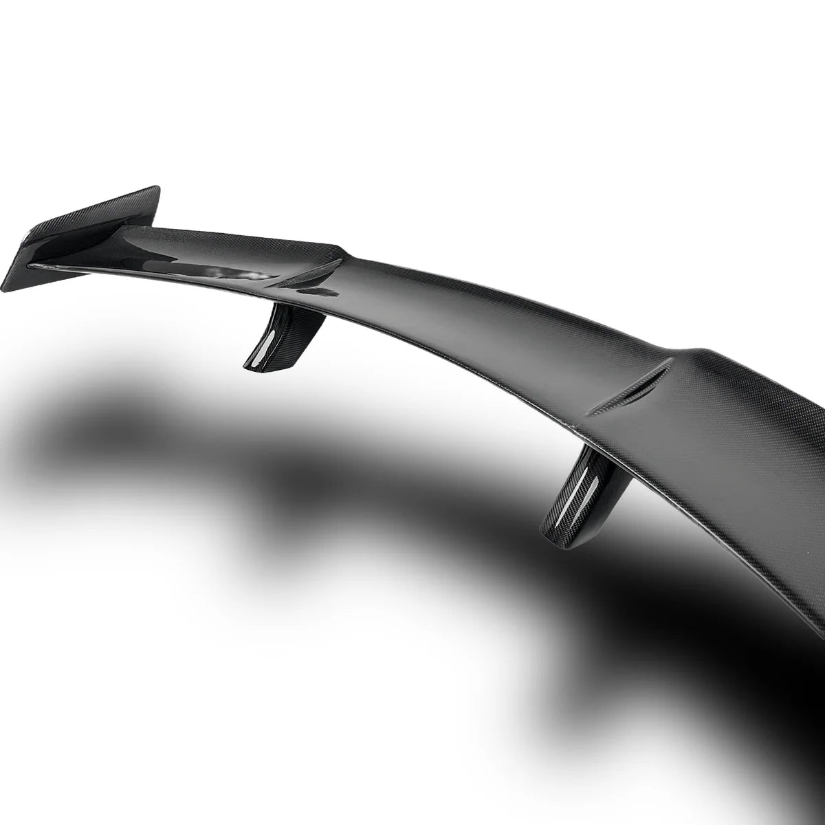 Corvette C8 – Prepreg Carbon Fiber ZR1 Style Rear Wing