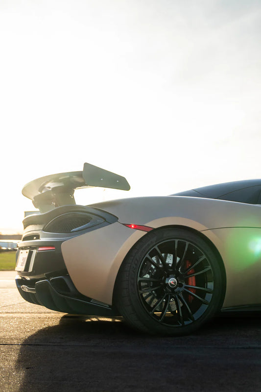McLaren 570s – Carbon Fiber GT4 Style Wing