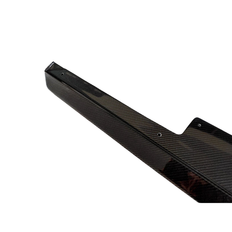 Lexus GS F – Carbon Fiber Side Skirts