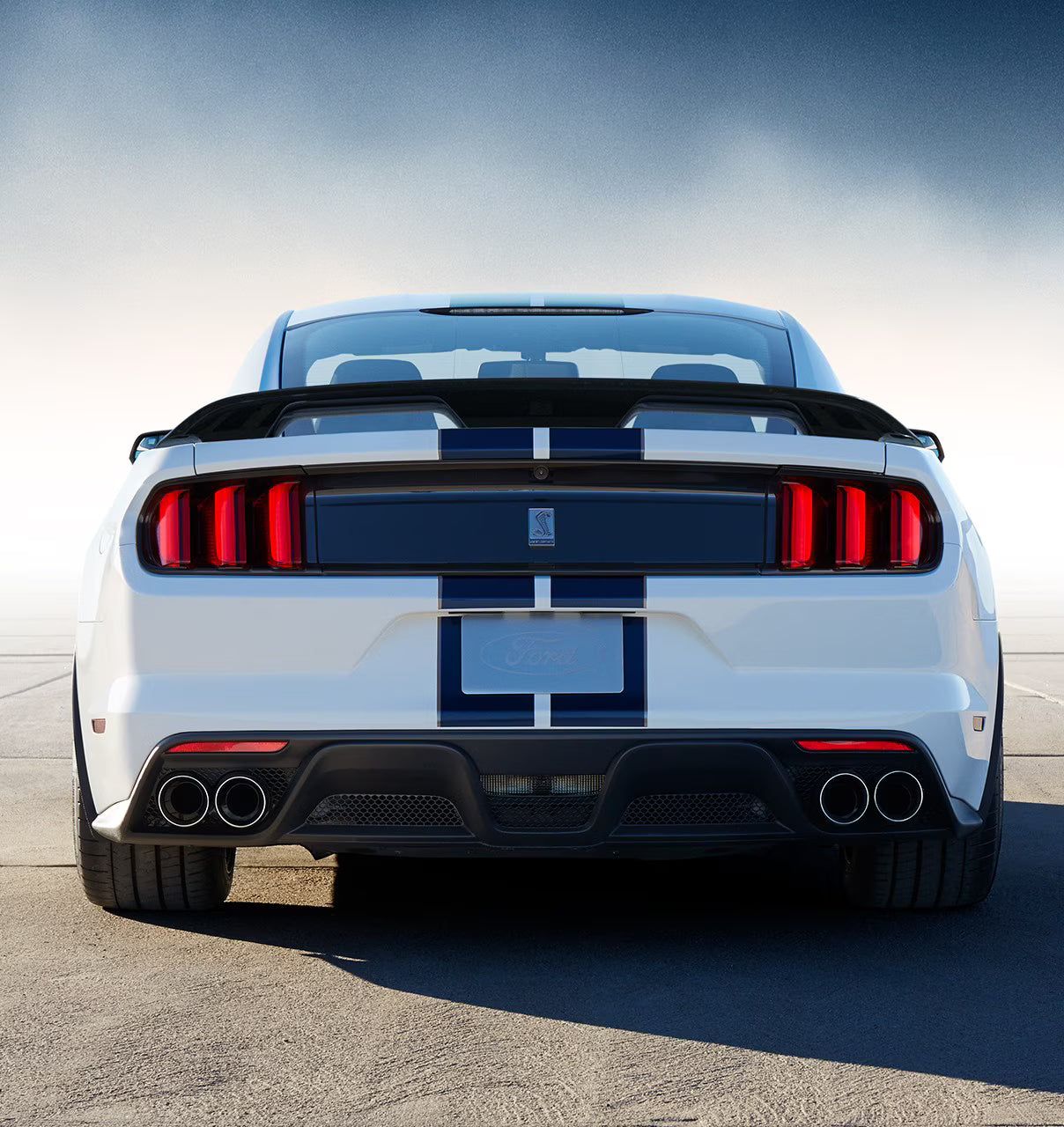 Ford Mustang 2015–2020 – GT350 Style Carbon Fiber Rear Trunk Spoiler