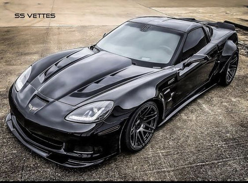 Chevrolet Corvette C6 – Carbon Fiber Side Skirts