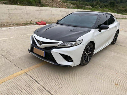 Toyota Camry (2018–2023) – Carbon Fiber Front Vented Hood Bonnet