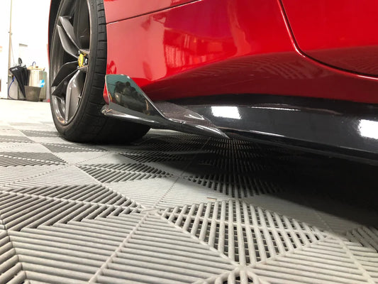 Ferrari 488 - Carbon Fiber Corner Side Skirt Winglet