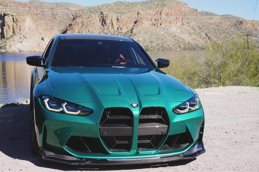 BMW G80 M3 / G82-G83 M4 Carbon Fiber CSL Style Front Grille