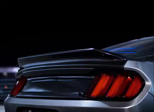 Ford Mustang S550 – Carbon Fiber Duckbill Rear Trunk Lid