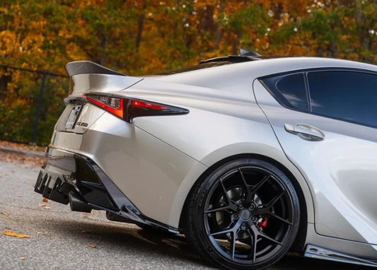 Lexus IS300 / IS350 / IS500 (2021-2024) – AP Style Carbon Fiber Rear Trunk Spoiler