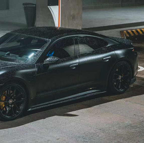Porsche Taycan (2019–2023) – Carbon Fiber Side Skirts