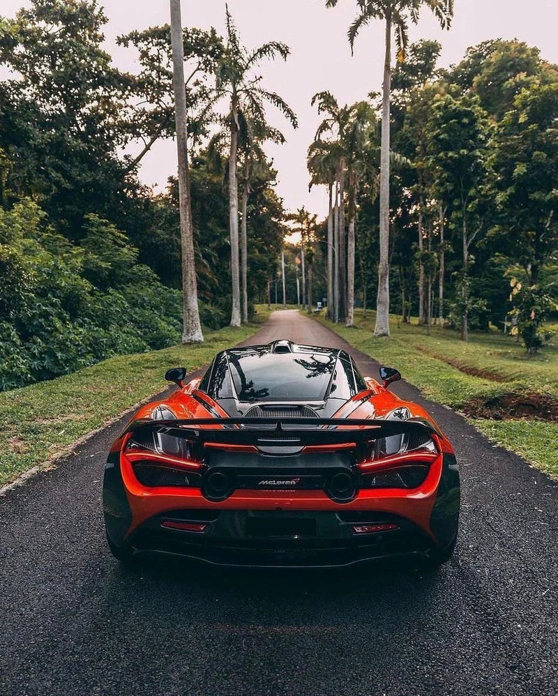 McLaren 720S / 750S – Carbon Fiber V Style Spoiler