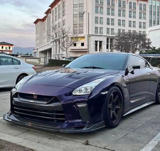 Nissan GT-R R35 (2017+) – TS Style Carbon Fiber Front Lip