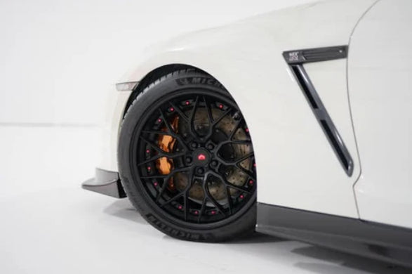 Nissan GTR - Carbon Fiber Side Skirt Extension