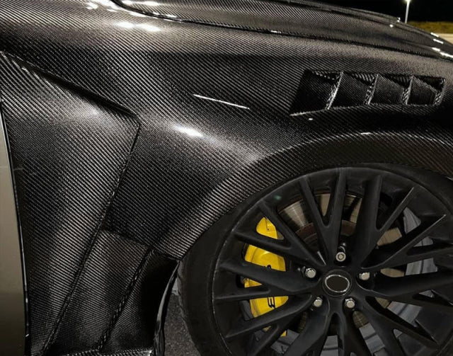 Lexus IS Series (2013–2019) - Carbon Fiber Vented Front Fenders