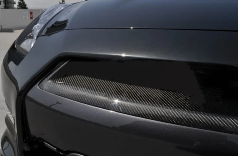 Nissan GTR R35 - Carbon Fiber Front Grille