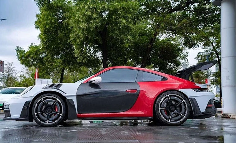 Porsche 911 992 – GT3 RS Style FRP / Prepreg Dry Carbon Fiber Conversion Kit