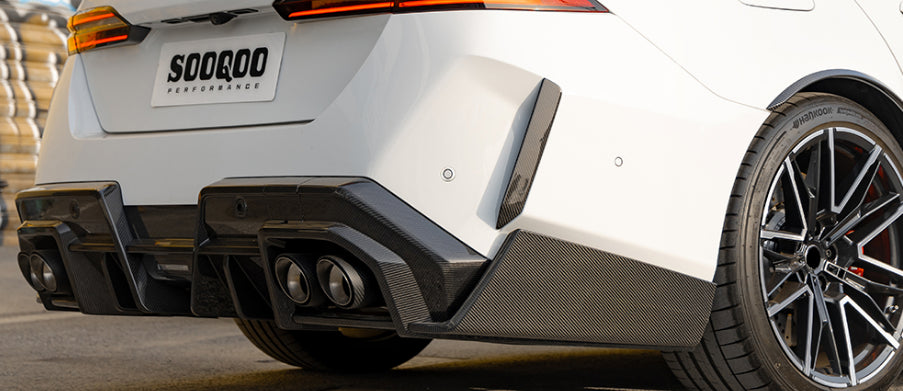 BMW M5 G90 G99 – SQ Style Prepreg Carbon Fiber Rear Diffuser