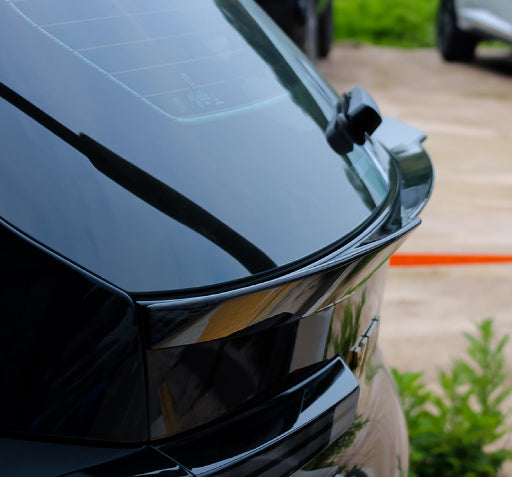 BMW XM G09 (2023–Present) - LD Style Prepreg Carbon Fiber Rear Roof Wing Spoiler