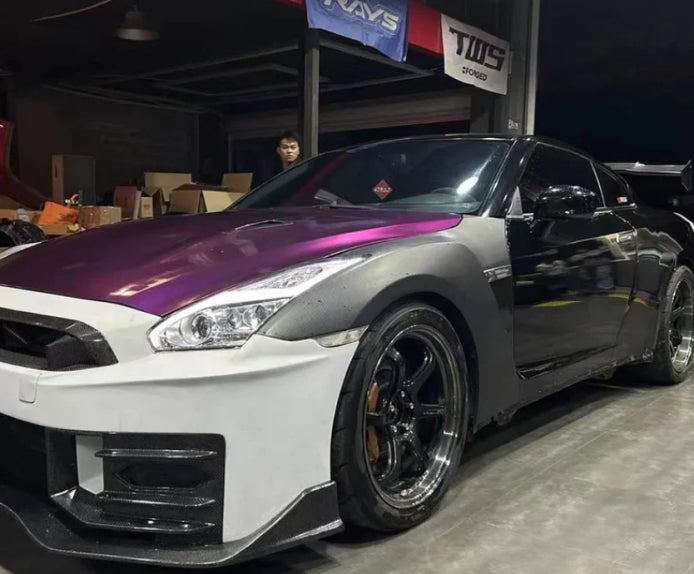 Nissan GT-R R35 (2008–2024) – 2024 NISMO Style Carbon Fiber Conversion Body Kit