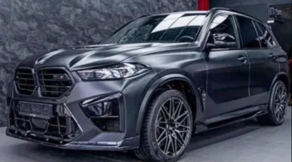 BMW G05 X5/X5M - Gloss Black R Style Side Skirts