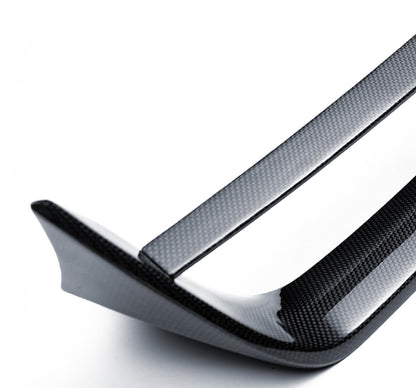 Ferrari 296 GTB / GTS - PT Prepreg Dry Carbon Fiber Front Vent Trim